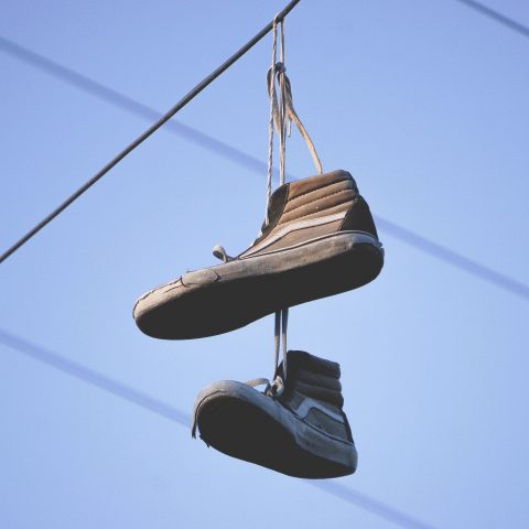 Shoes tossed onto overhead cables